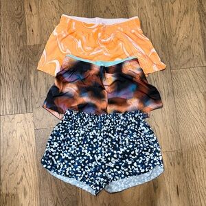 Stylish Women's Patterned Gym Shorts size medium